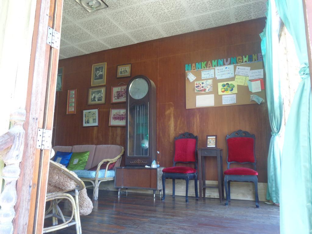 Nankamnung Homestay Extérieur photo